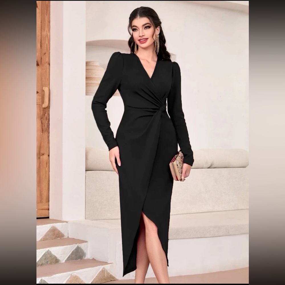 SHEIN Modely Solid Twist Front Wrap Hem Dress